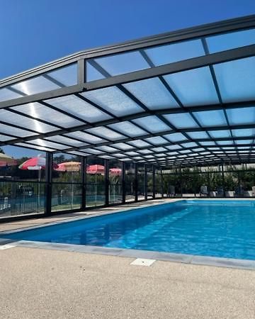 Camping Le Ruisseau Saint-André-de-Seignaux 외부 사진
