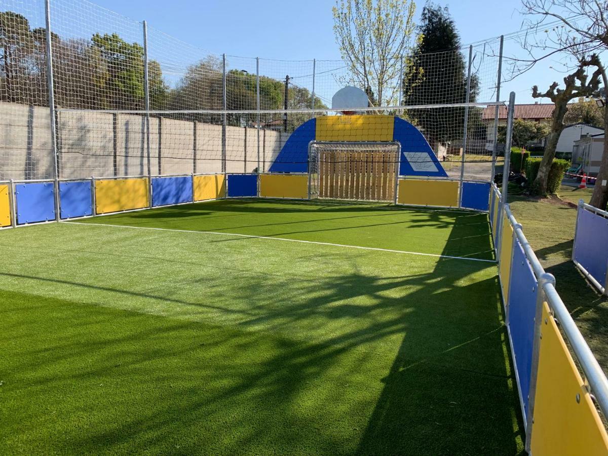 Camping Le Ruisseau Saint-André-de-Seignaux 외부 사진